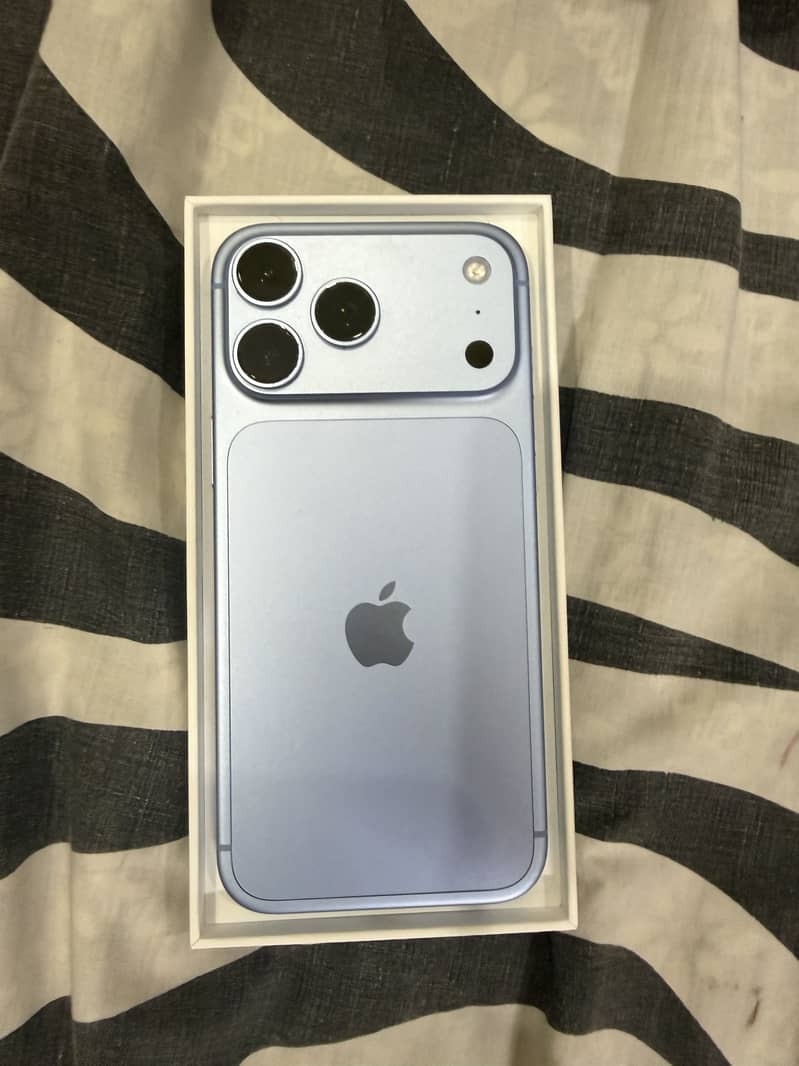 Apple iPhone 18 Pro Max 0