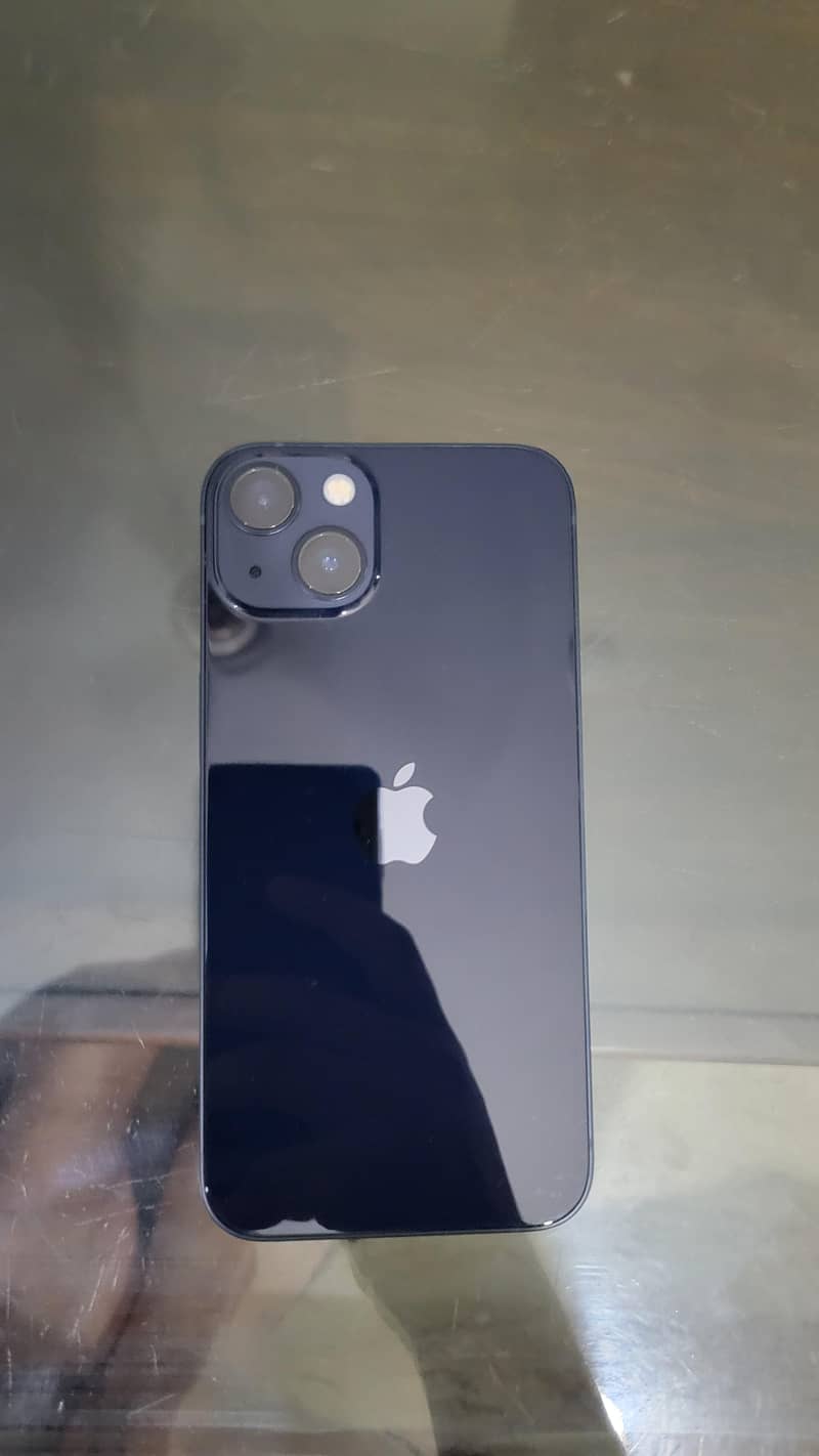 Apple iPhone 13 0