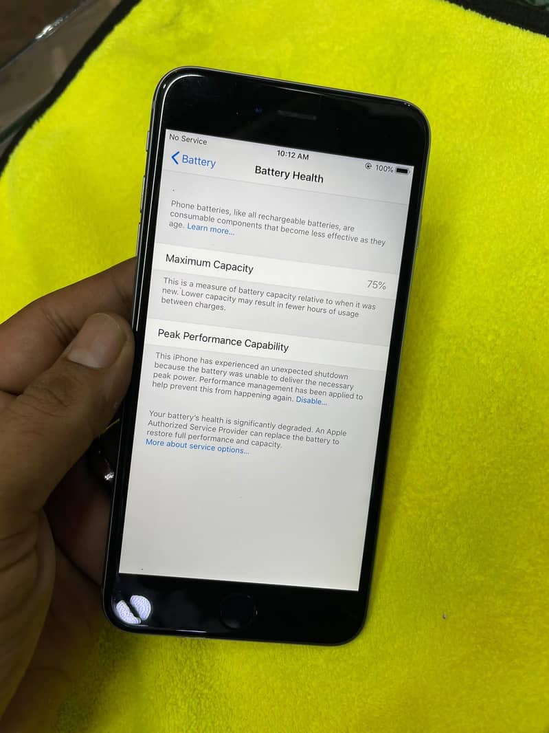 Apple iPhone 6 Plus 4