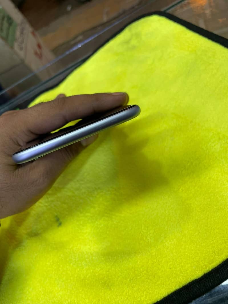 Apple iPhone 6 Plus 10