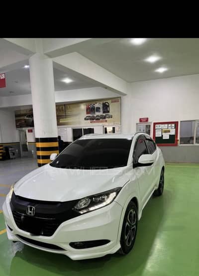 Honda Vezel 2016