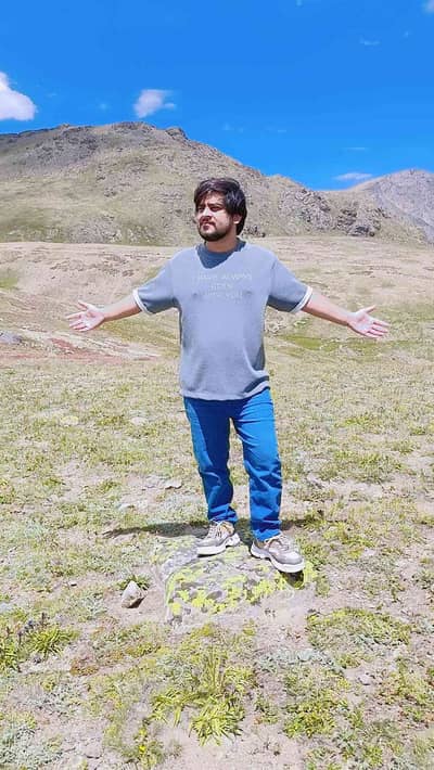 Qadeer abbas
