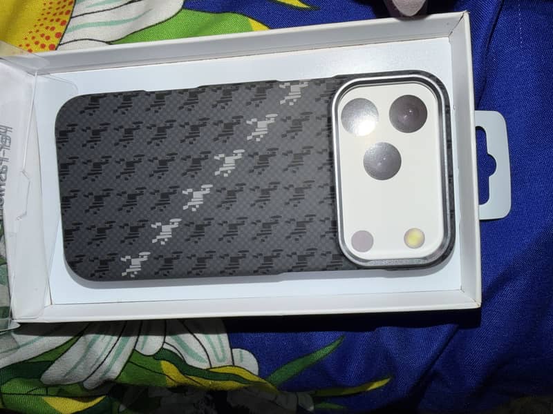 Iphone 17 pro max cases 9