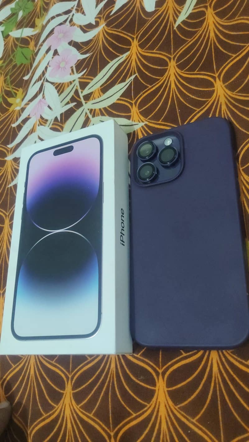 Apple iPhone 14 Pro Max 0