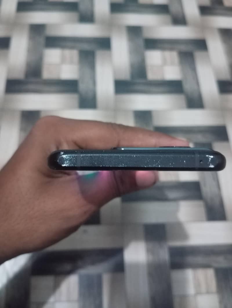 One Plus 10 Pro 3