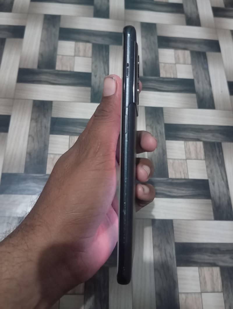 One Plus 10 Pro 5