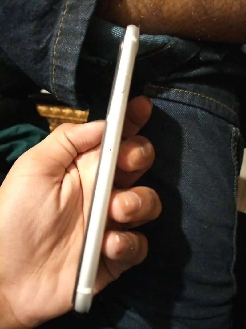 Apple iPhone SE 1