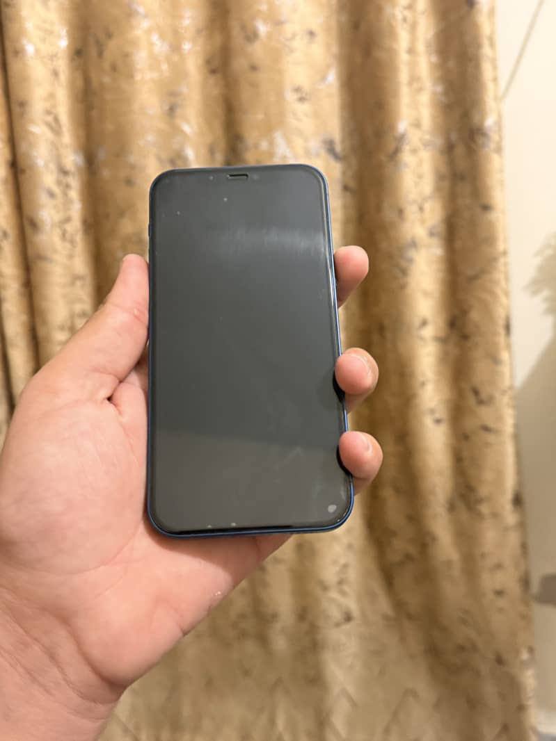Apple iPhone 12 3