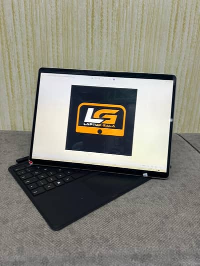Surface Pro 8 | Core i7 11th gen | 16/256 | with keyboard