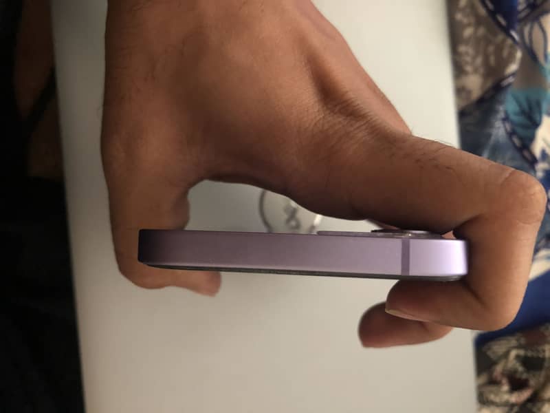iPhone 12 3