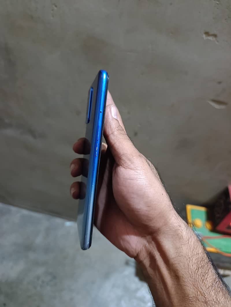 OPPO A54 3
