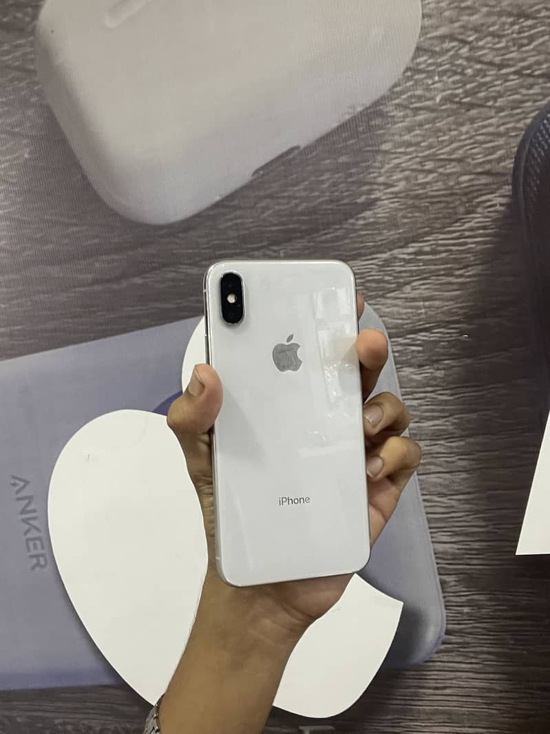 Apple iPhone X 0