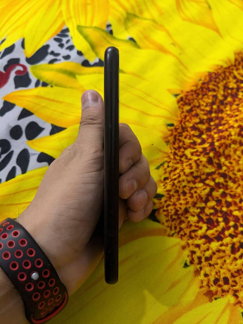 Google Pixel 4a 4