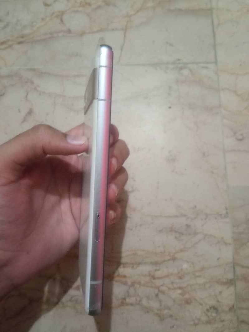 Google Pixel 7a 1