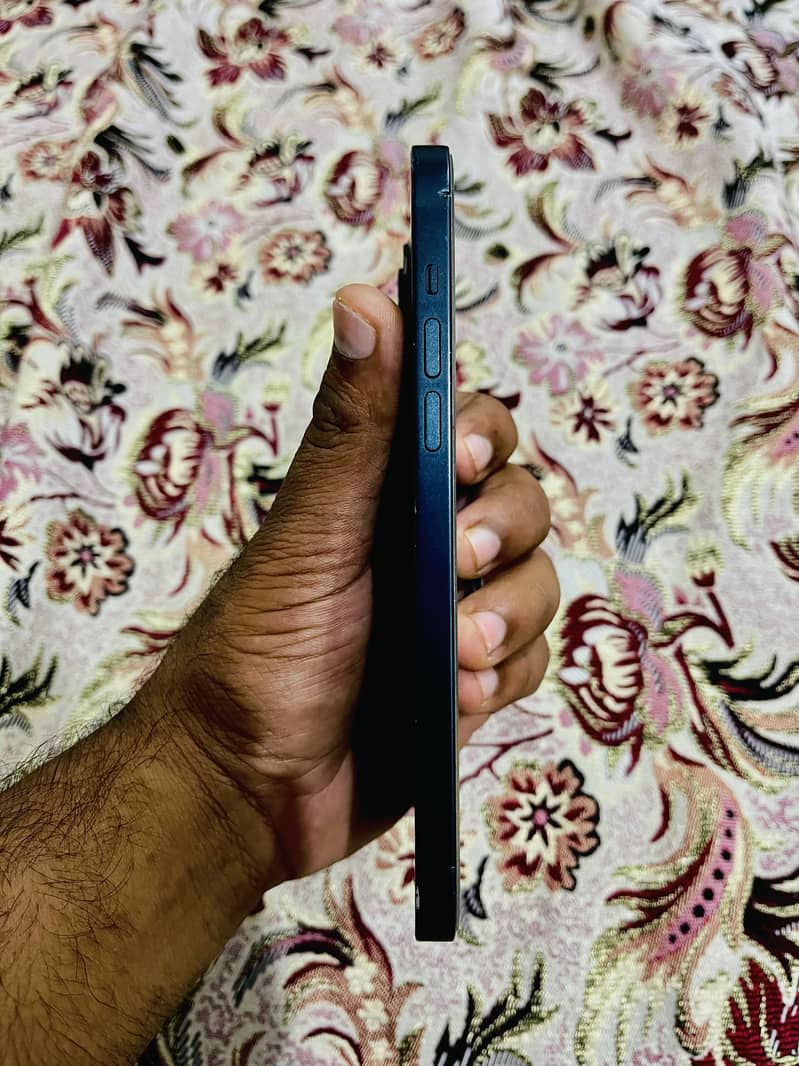 Apple iPhone 14 plus 5