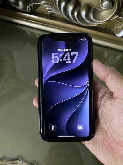 Apple iPhone 11 jv 64GB […on the spot check warranty]