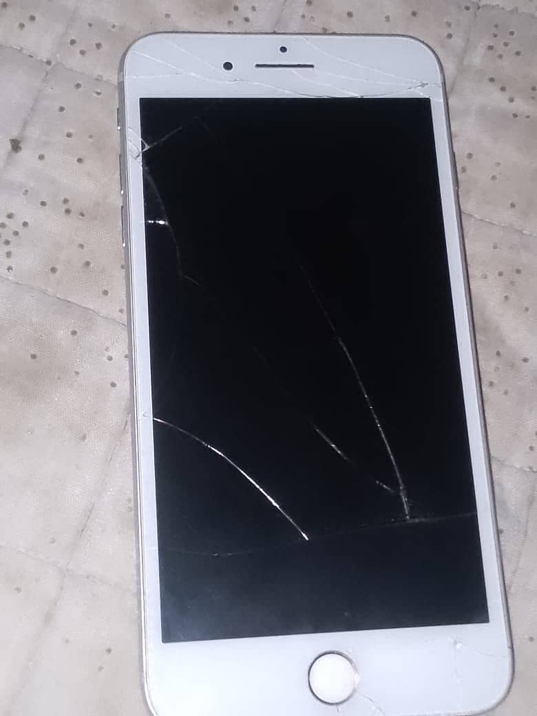 Apple iPhone 7 Plus 4