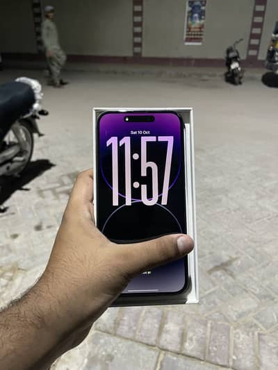 Apple iPhone 14 Pro Max with box chance pies