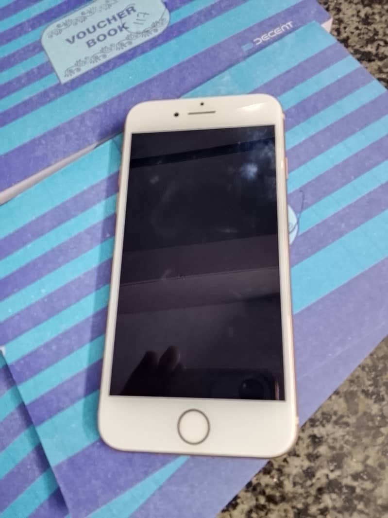Apple iPhone 8 0