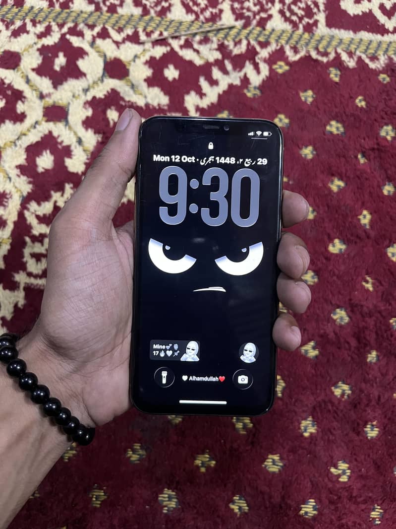 Apple iPhone 11 Pro 1