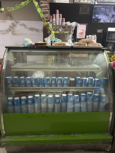 Fast food chiller