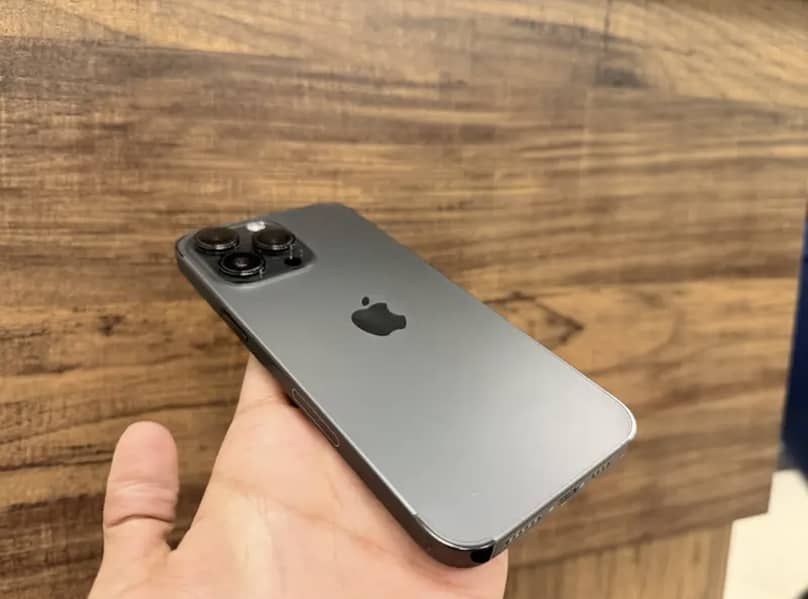 Iphone 14 pro max jv 2