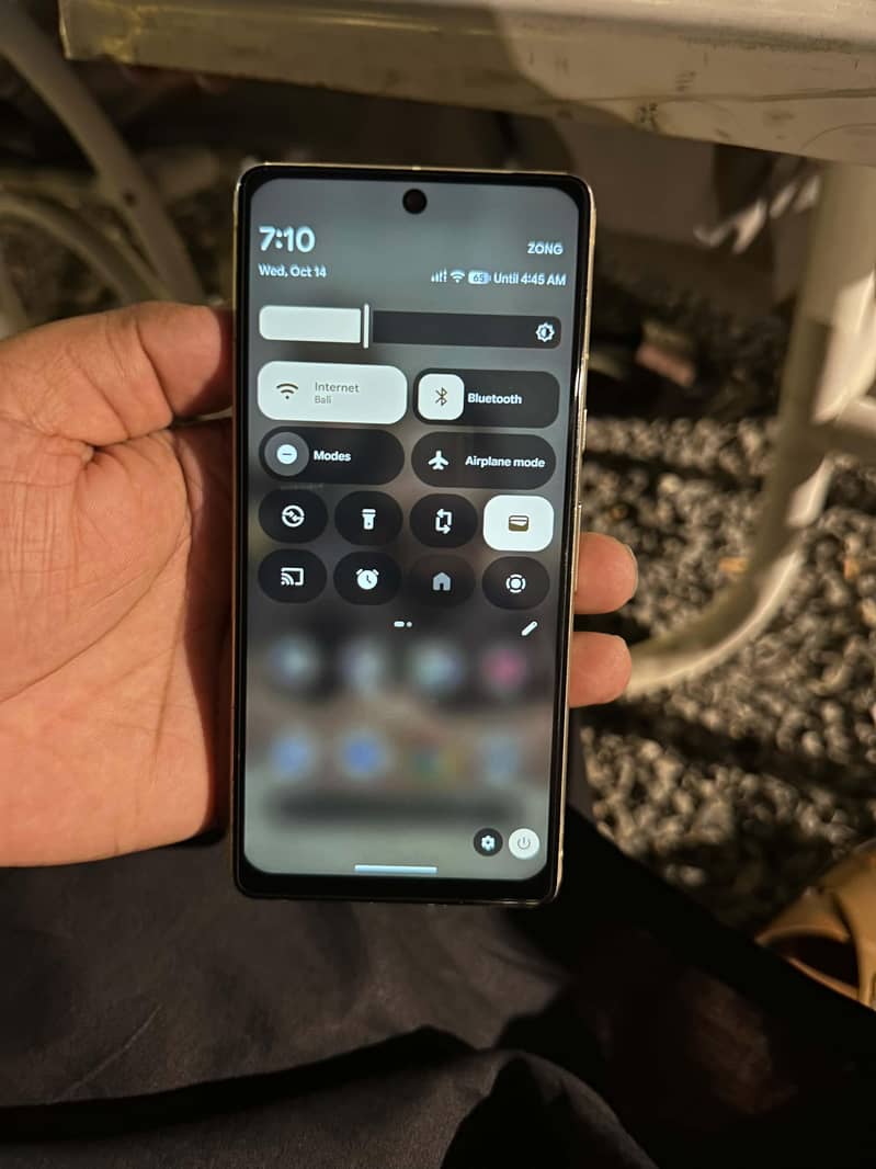 Google Pixel 7 4
