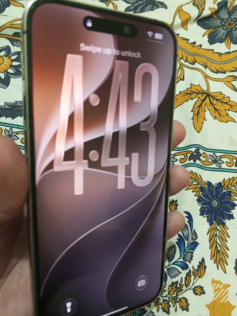 Apple iPhone 14 Pro Max 3