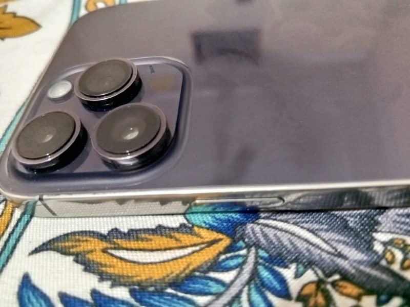 Apple iPhone 14 Pro Max 5