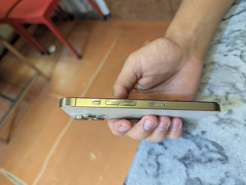 Apple iPhone 13 Pro 3