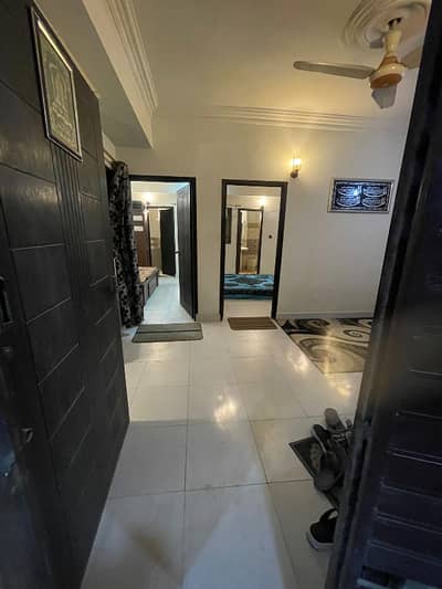 Mainroad Appartment For Sell in Block i North Nazimabad