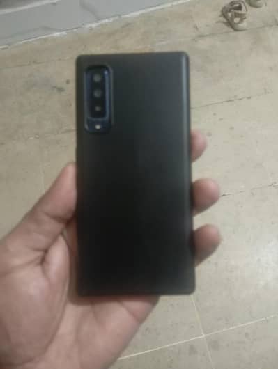 docomo F-52A 5g