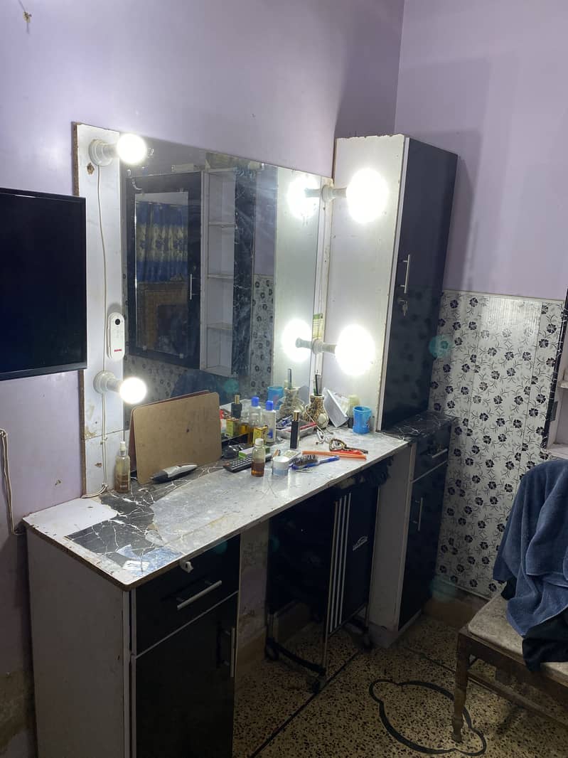 Dressing table Set 0