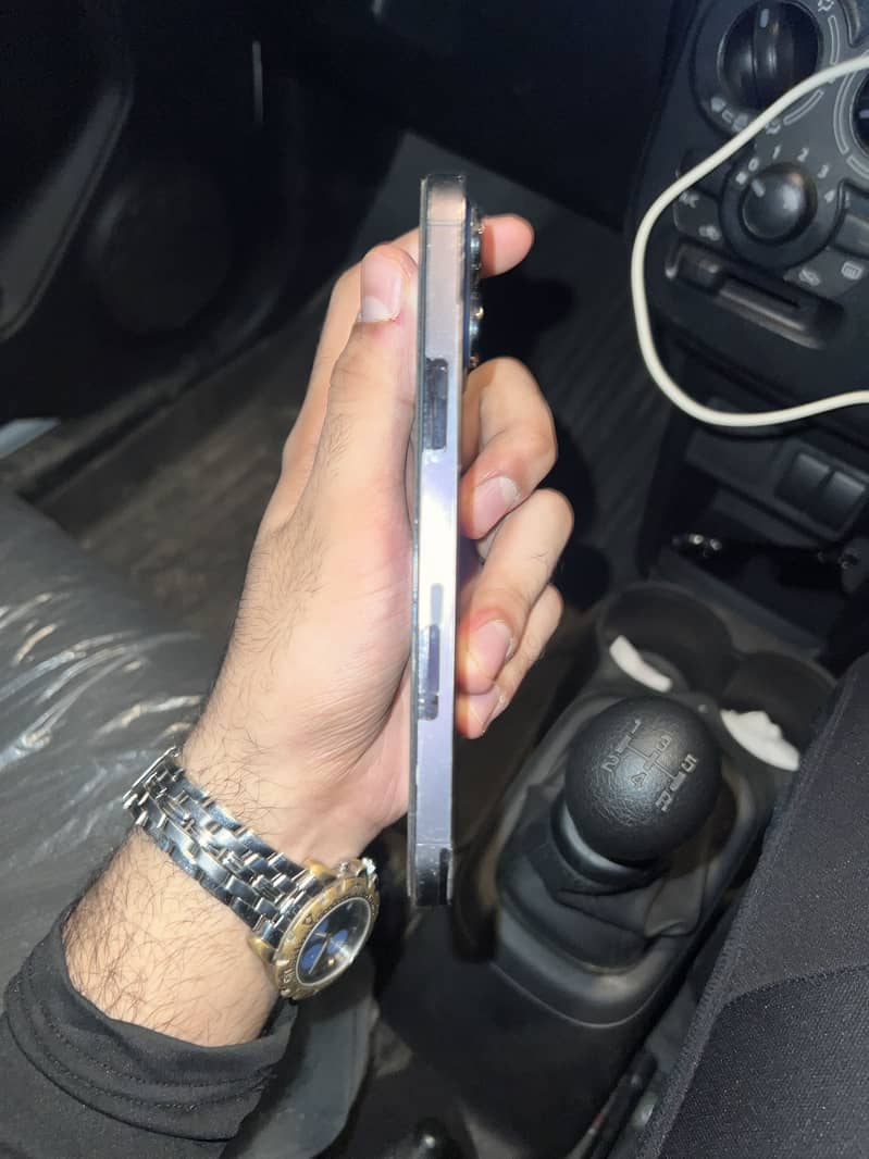Apple iPhone 14 Pro Max 11