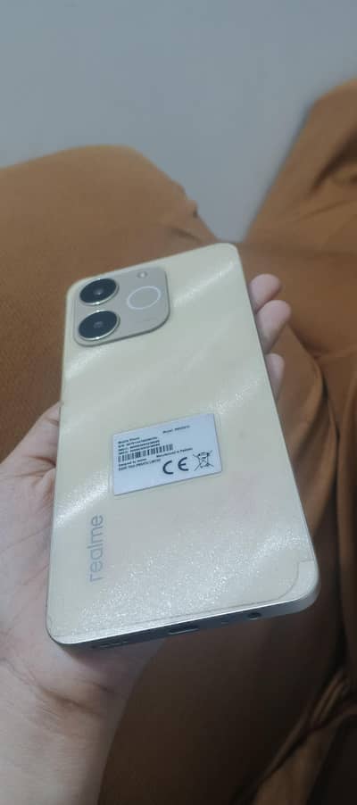 Realme note70