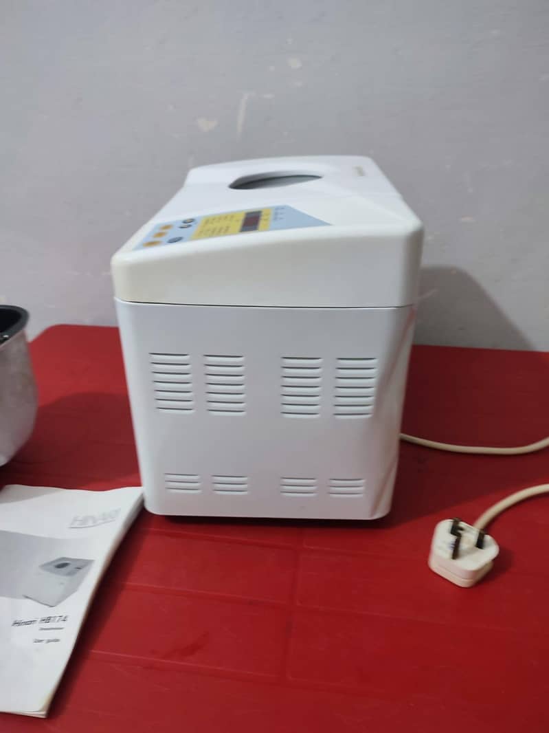 Hinari Homemaker Electric Automatic Breadmaker / Dough Maker 8