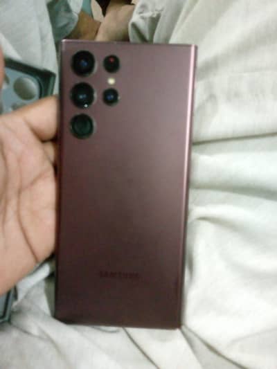 Samsung galaxy s22 ultra Magenta Color