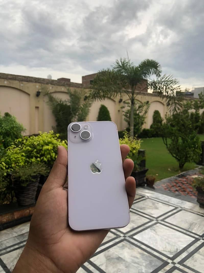 Apple iPhone 14 0