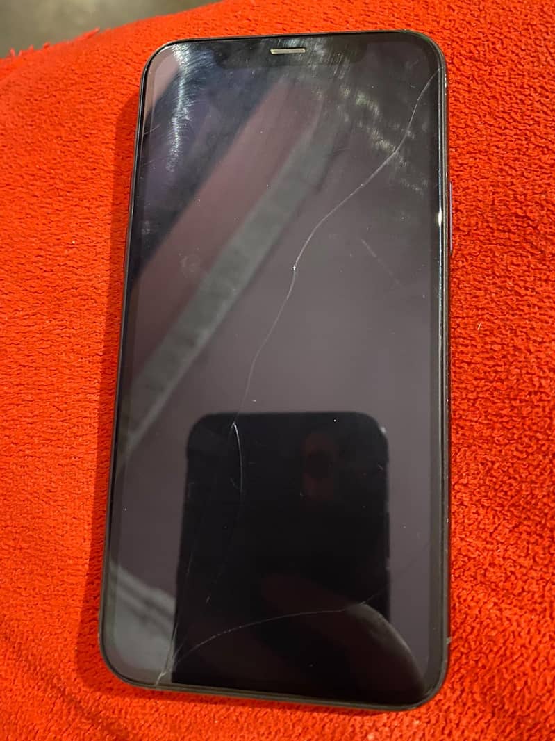 Apple iPhone 11 Pro 2