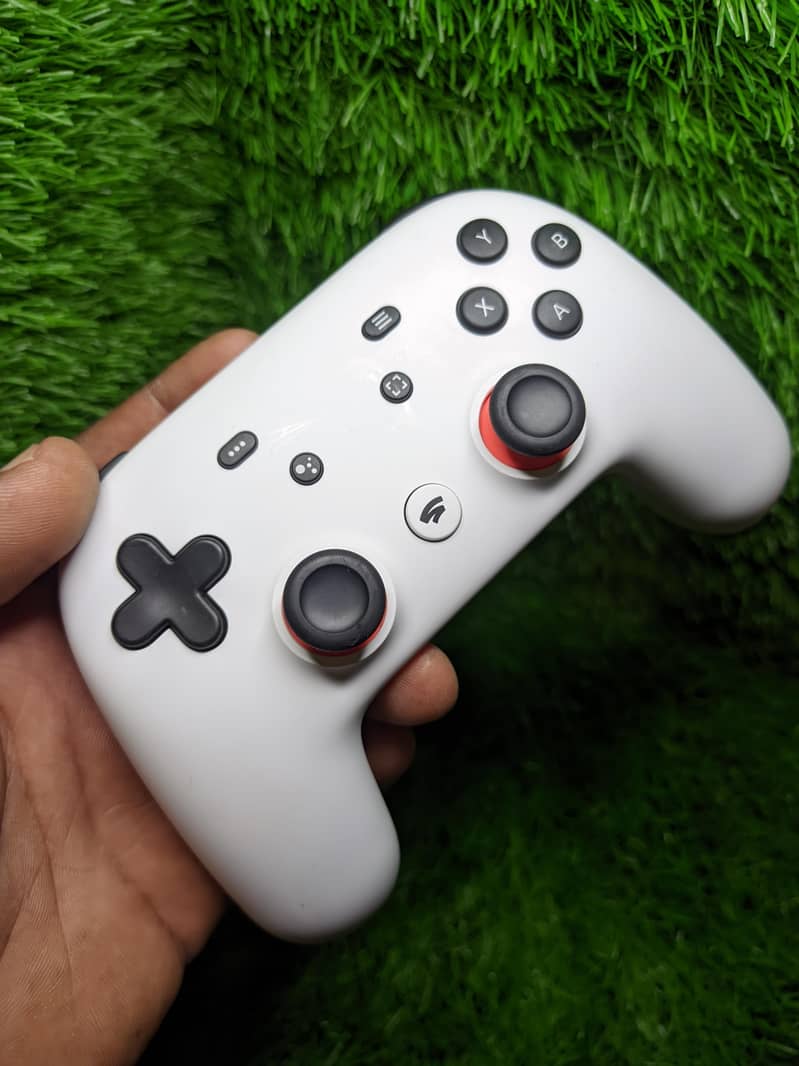 Google Stadia Gaming Controller - Good Condition 1