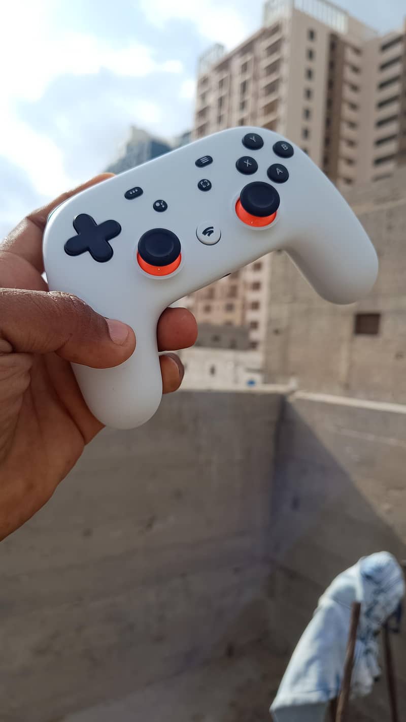 Google Stadia Gaming Controller - Good Condition 6