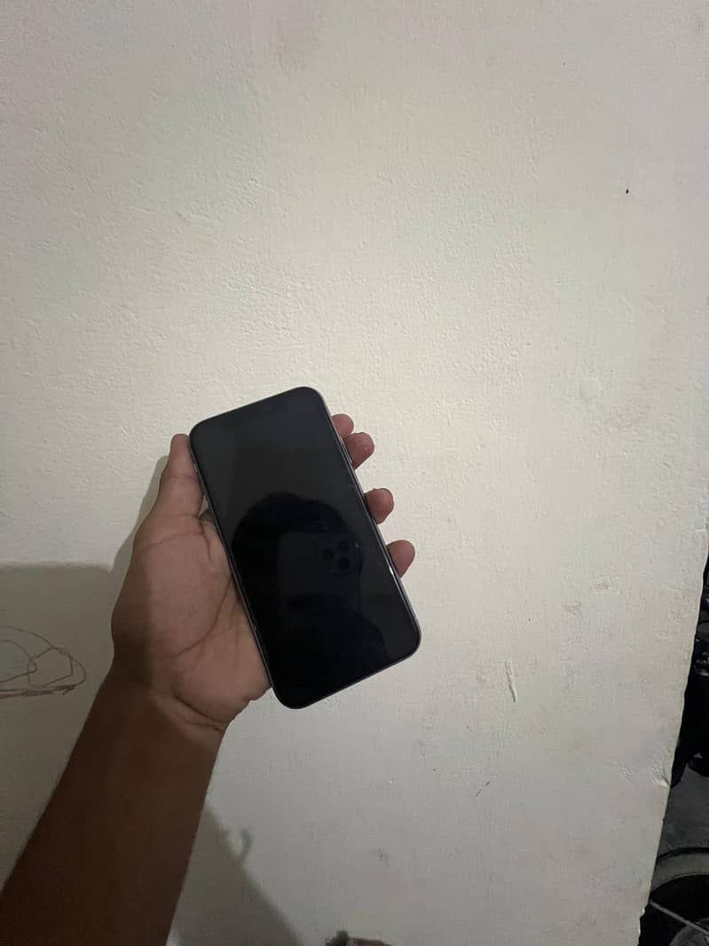Apple iPhone 11 2