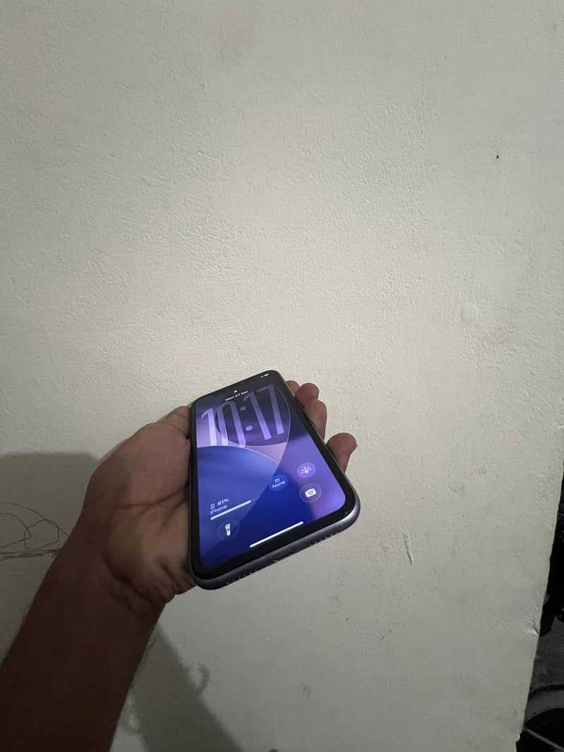 Apple iPhone 11 5