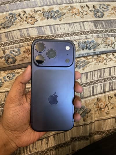 Apple iPhone 17 Pro jv