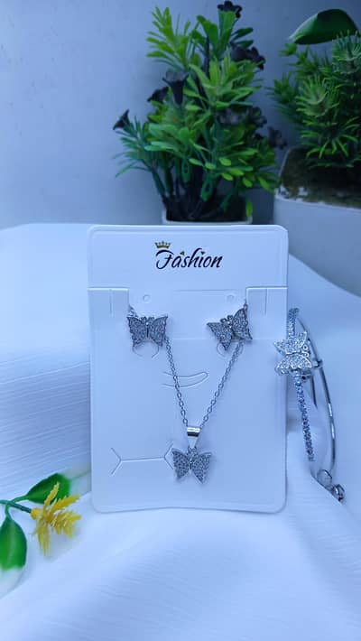 jewelry set