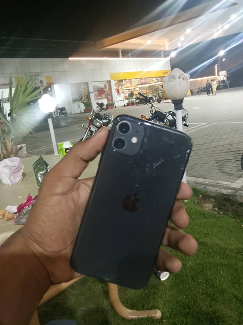 Apple iPhone 11 1