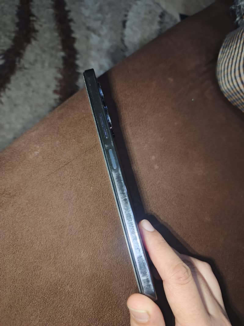Infinix Note 30 Pro 3
