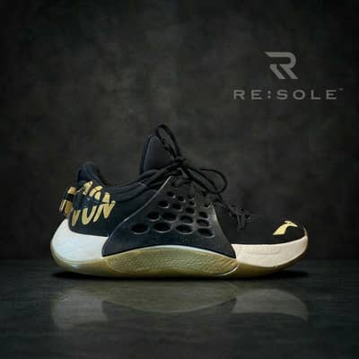 Black & Gold Athletic Trainer