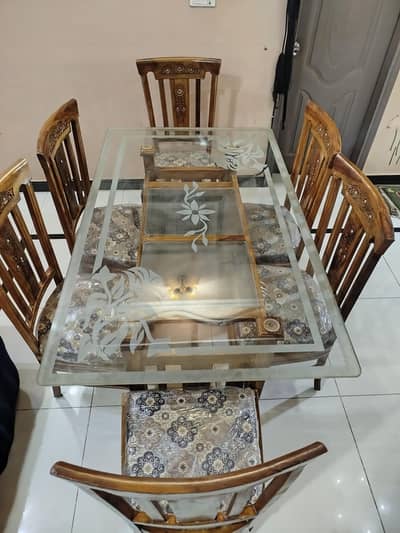 dinning table wooden