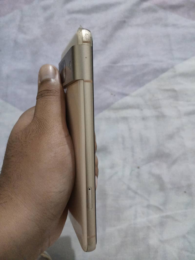 Google Pixel 8 3